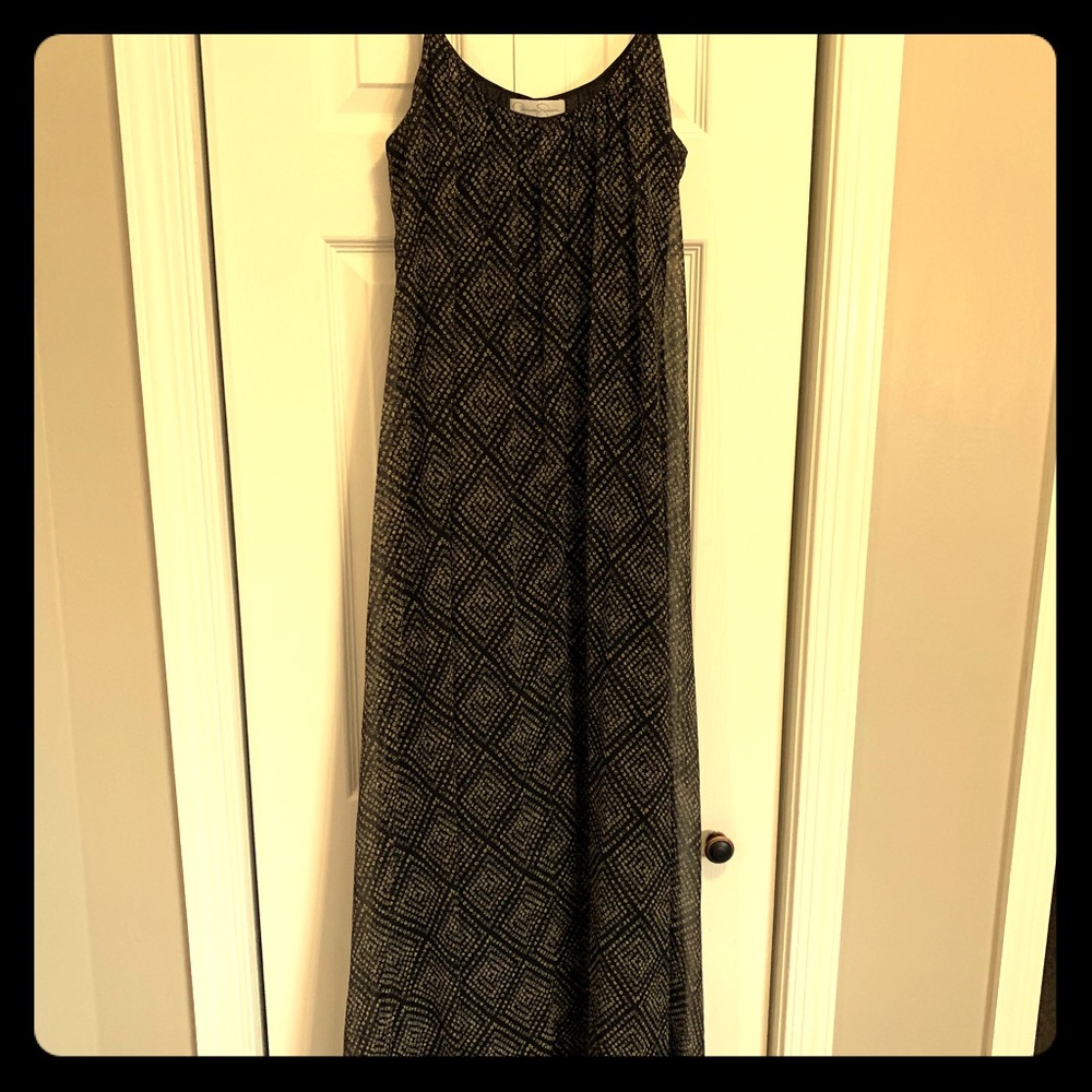 Jessica Simpson maternity maxi, size small